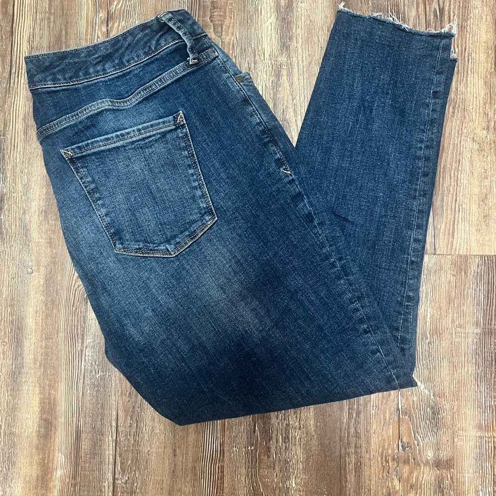 Ana high rise skinny ankle with ragged hem